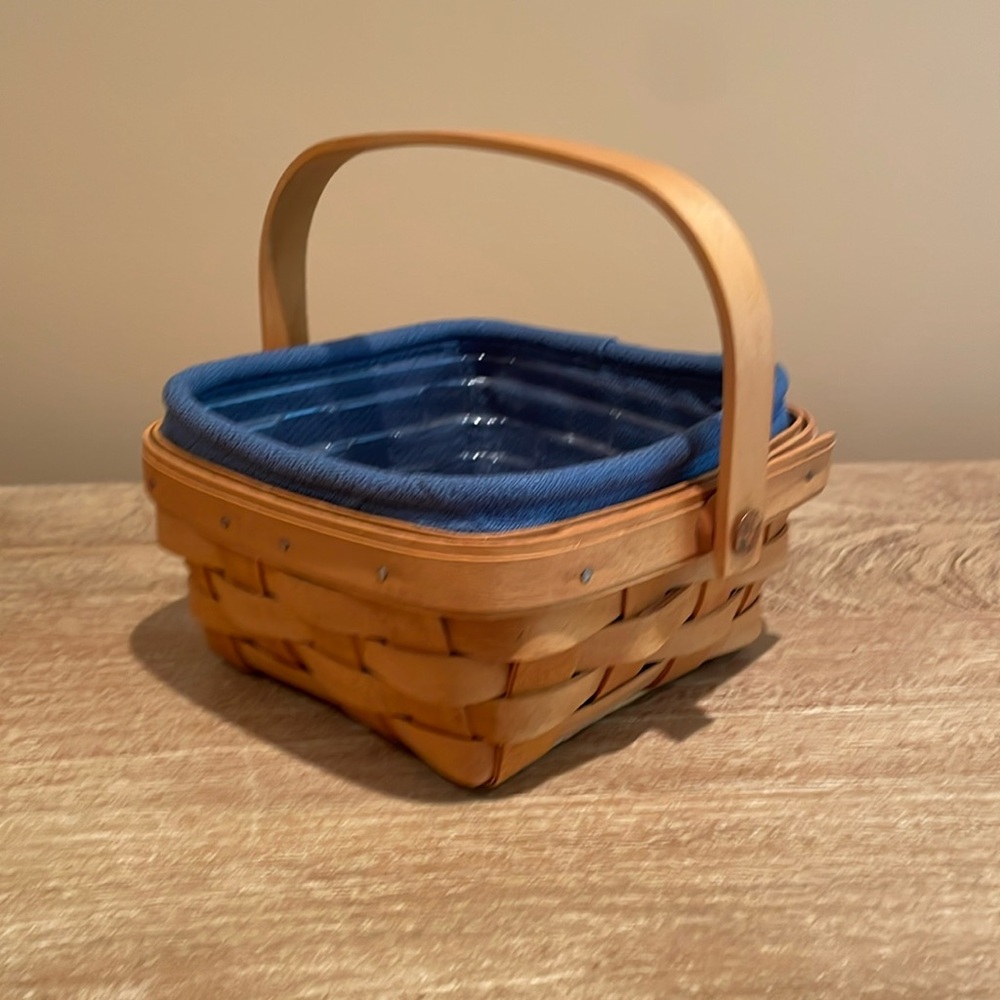 Longaberger Small Berry Basket